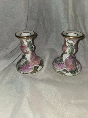 Toyo Candle Stick Holders Set Of Two Hand Painted Floral Design Gold Details 4”